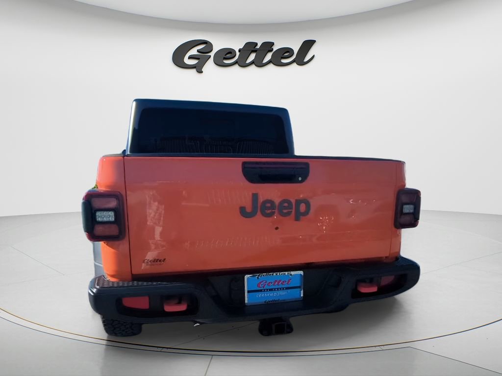 Used 2025 Jeep Gladiator Mojave w/ Safety Group image 4