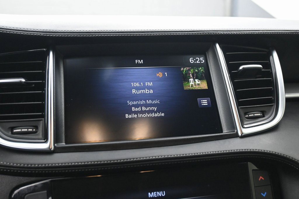 Used 2021 INFINITI QX50 Luxe w/ Appearance Package image 12