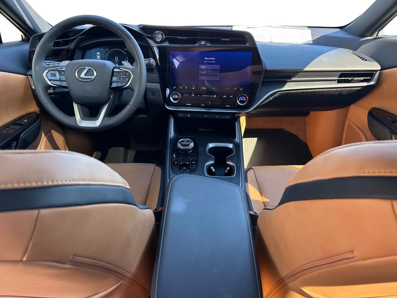 Used 2025 Lexus RZ 300e w/ Accessory Package (Z1) FWD image 16