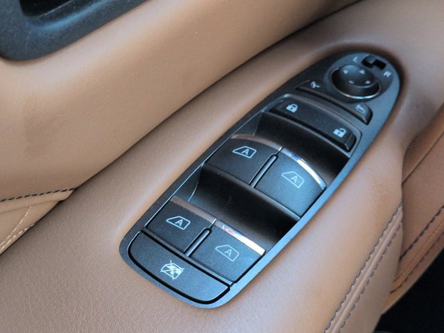 Used 2024 INFINITI QX80 Sensory AWD/4WD image 26