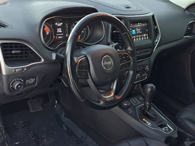 Used 2020 Jeep Cherokee Latitude Plus w/ Cold Weather Group image 9