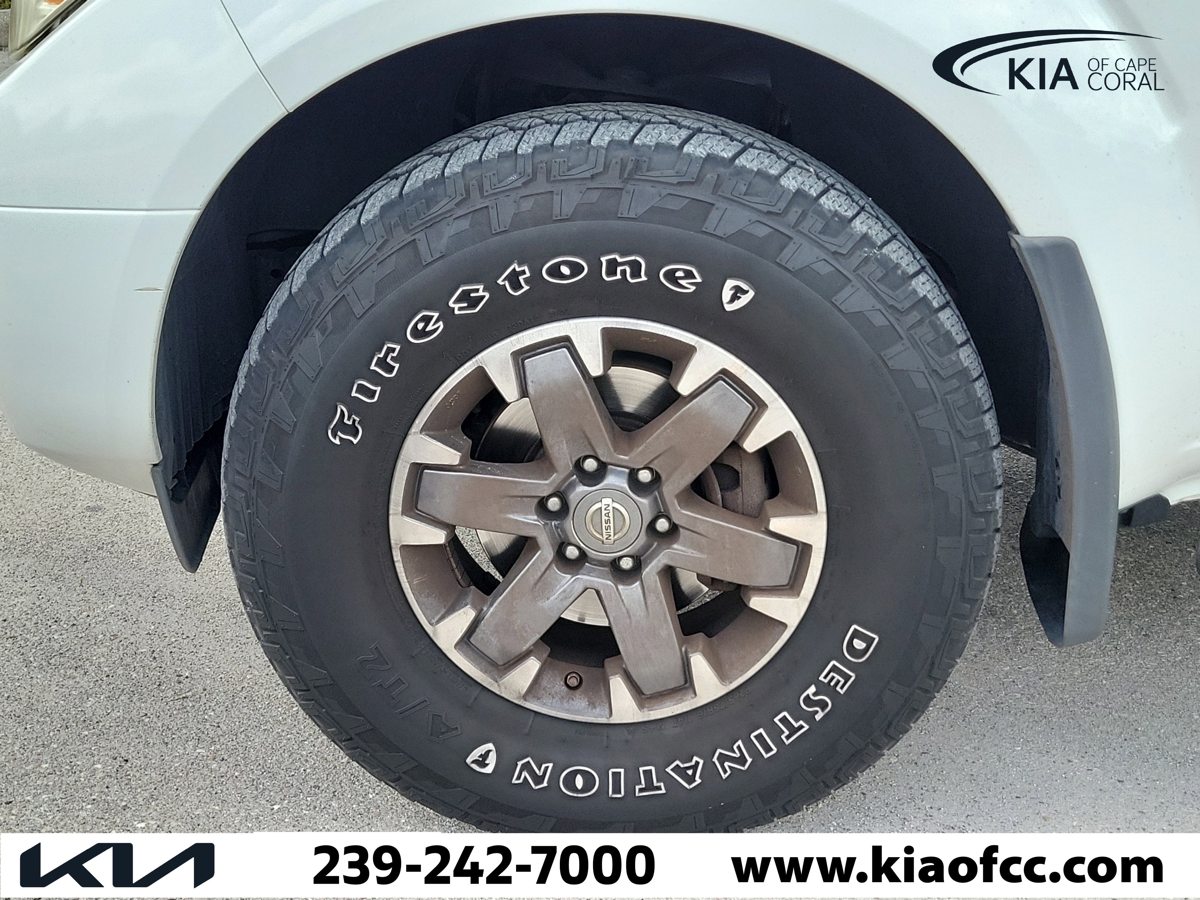 Used 2017 Nissan Frontier PRO-4X w/ Pro-4x Luxury Package image 5