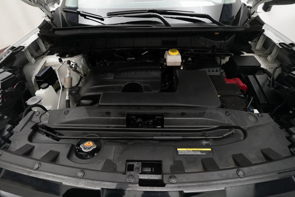 Certified 2024 Nissan Pathfinder SL image 3