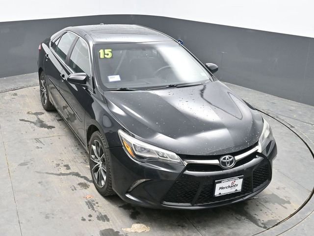 Used 2015 Toyota Camry XSE image 24