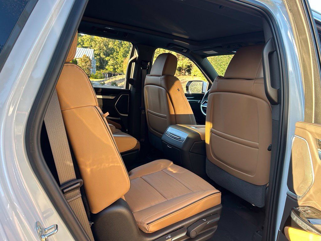 Used 2026 Cadillac Escalade Luxury w/ Touring Package RWD image 54
