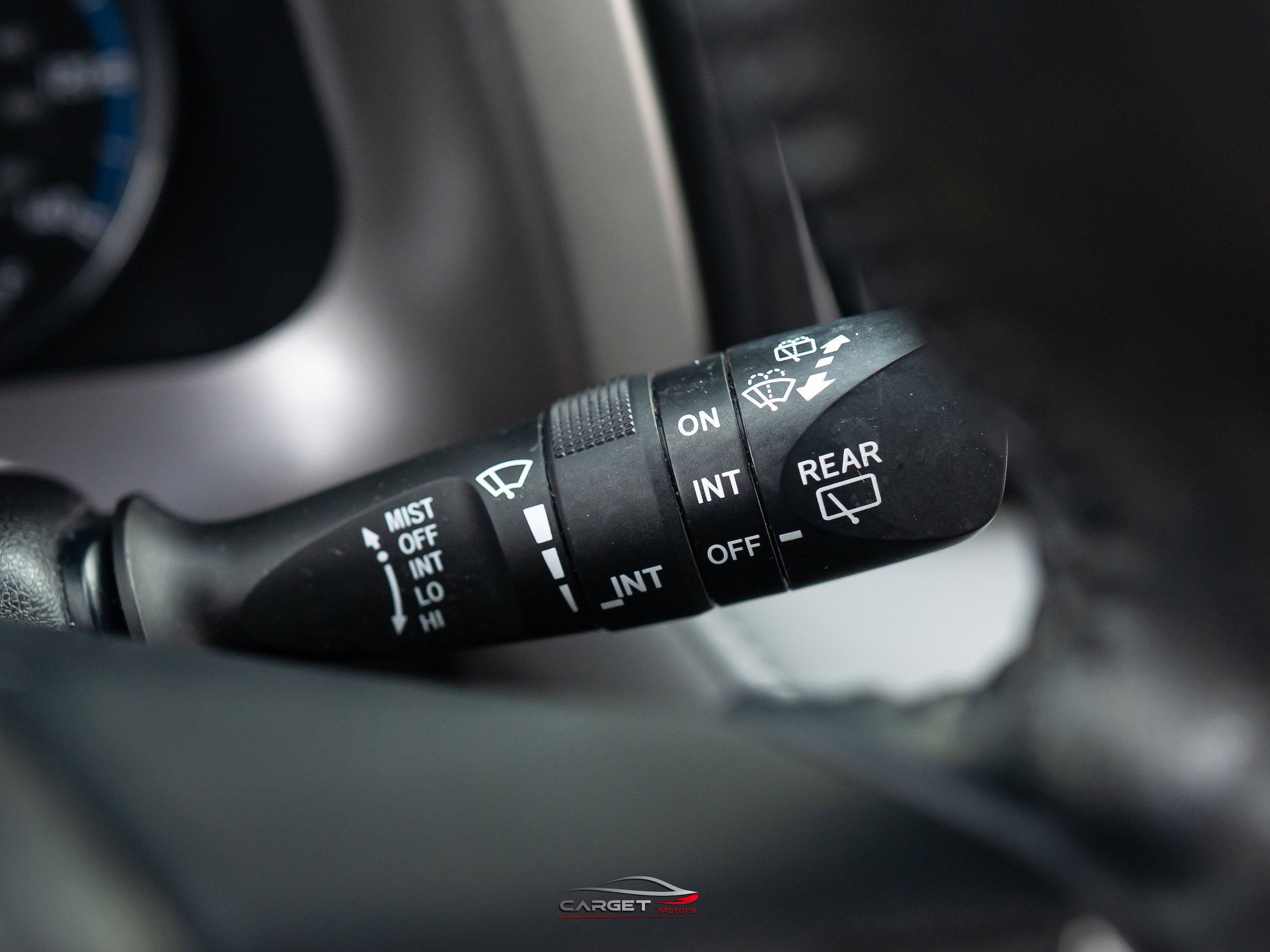 Used 2016 Toyota RAV4 XLE AWD/4WD image 25