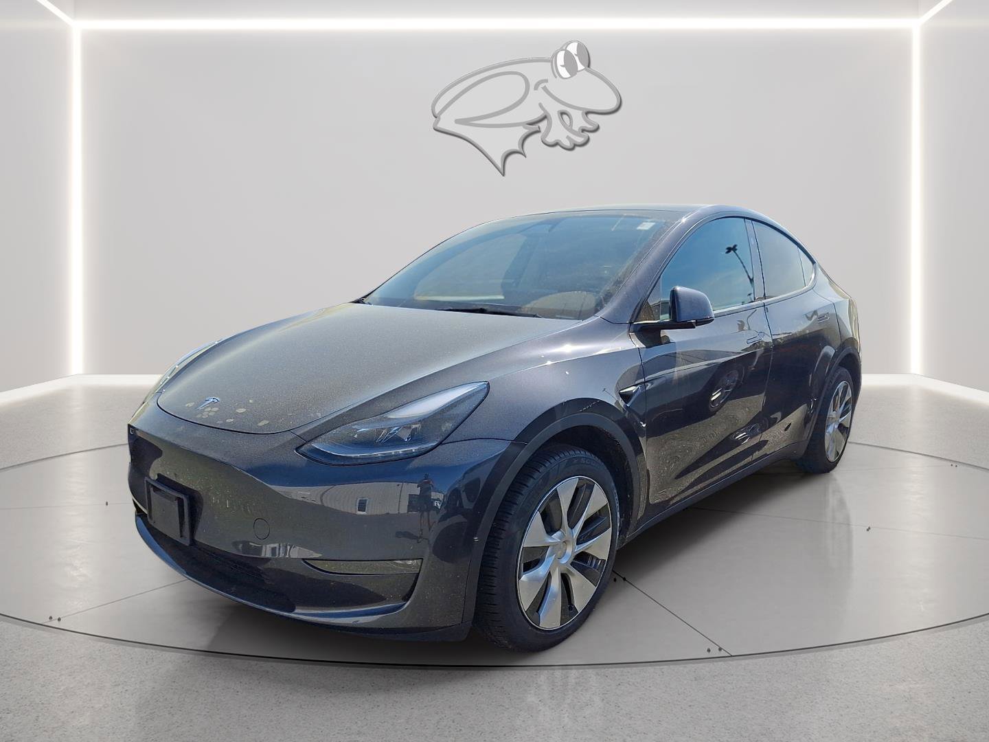 Used 2024 Tesla Model Y Long Range image 3