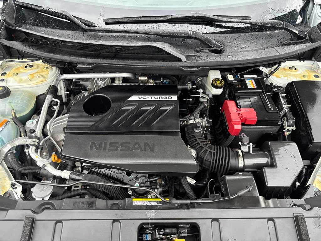 Certified 2024 Nissan Rogue Platinum AWD/4WD image 13