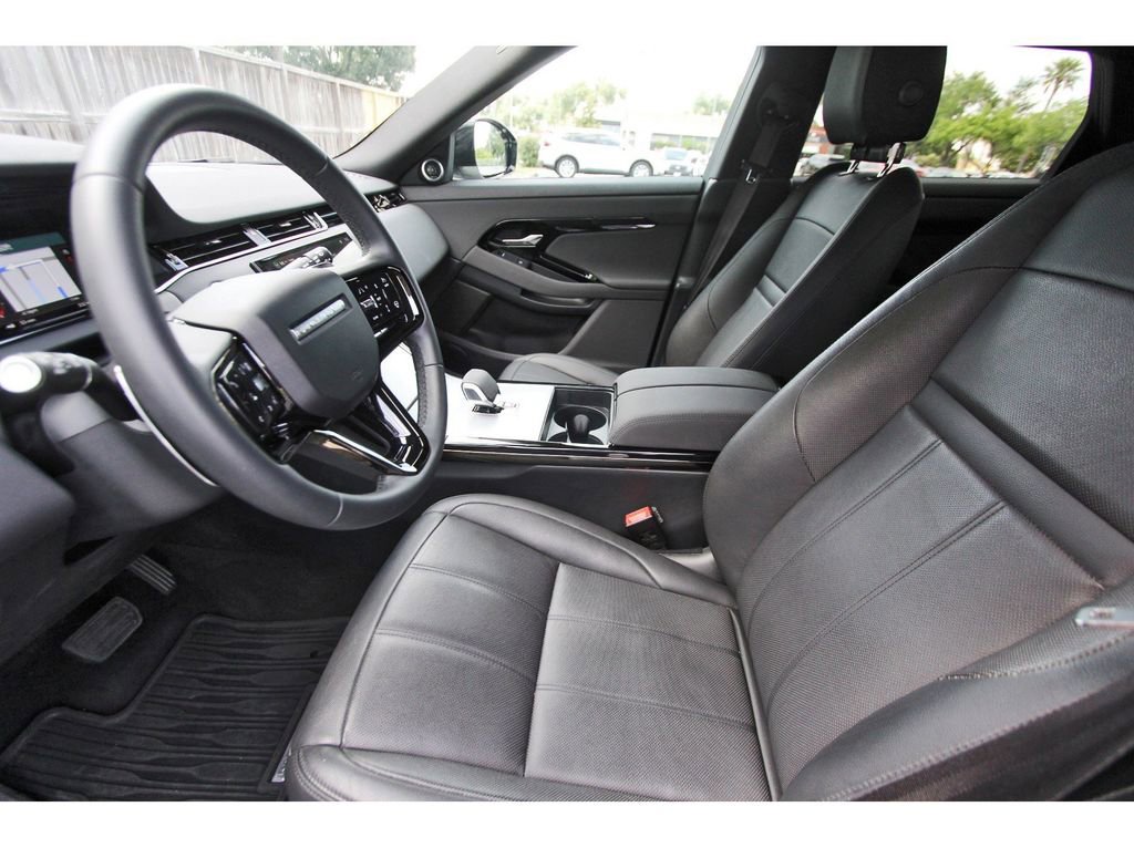 Used 2024 Land Rover Range Rover Evoque S AWD/4WD image 16