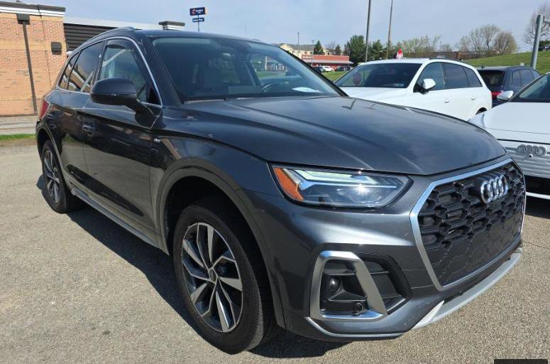 Used 2023 Audi Q5 2.0T Premium Plus w/ Premium Plus Package AWD/4WD image 1