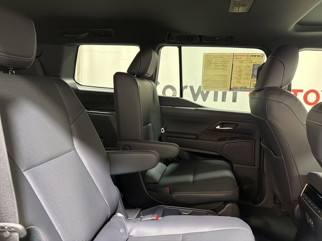 Used 2026 Lexus GX 550 w/ Cold Area Package AWD/4WD image 15