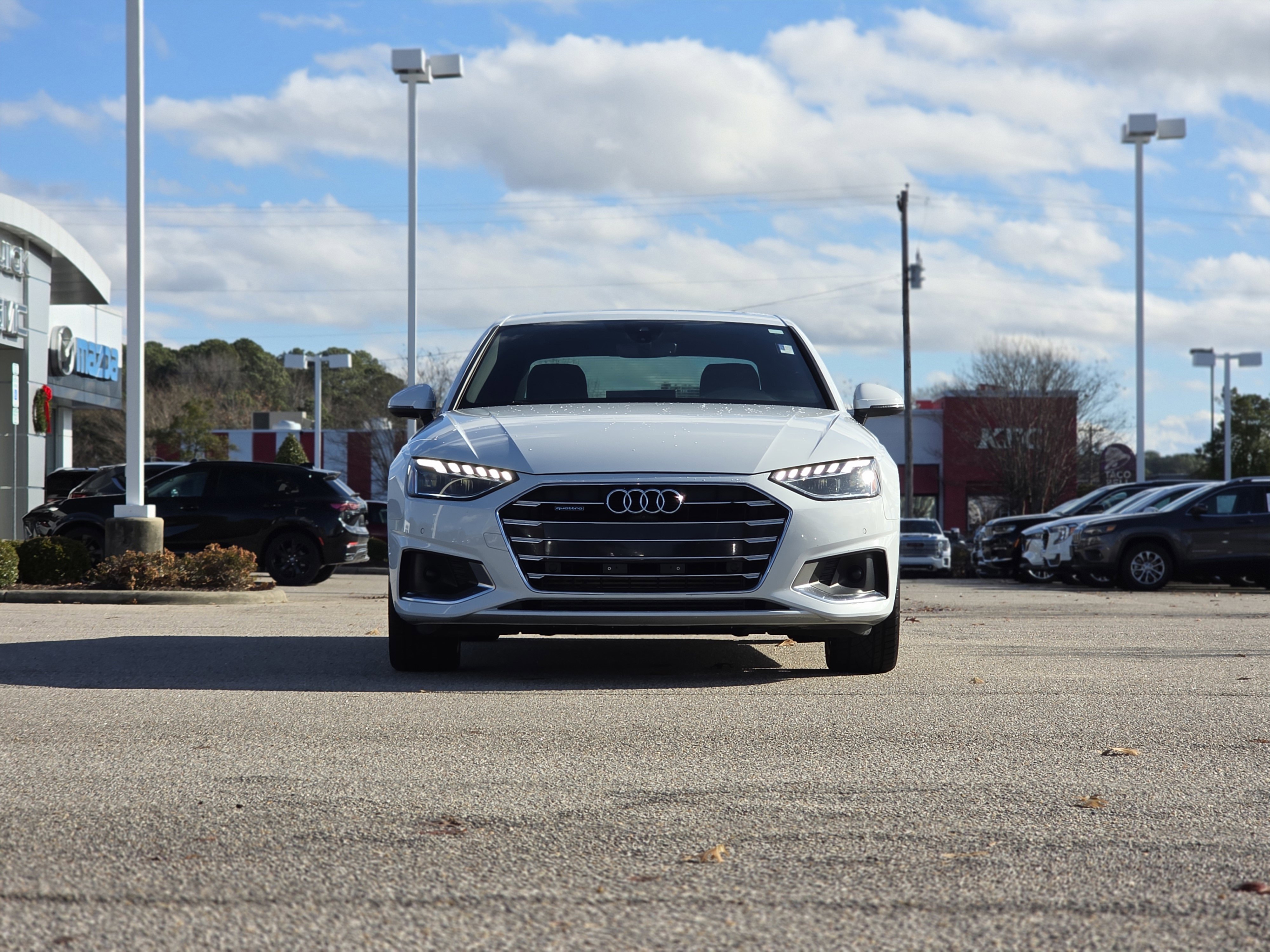 Used 2021 Audi A4 2.0T Premium Plus w/ Premium Plus Package image 2