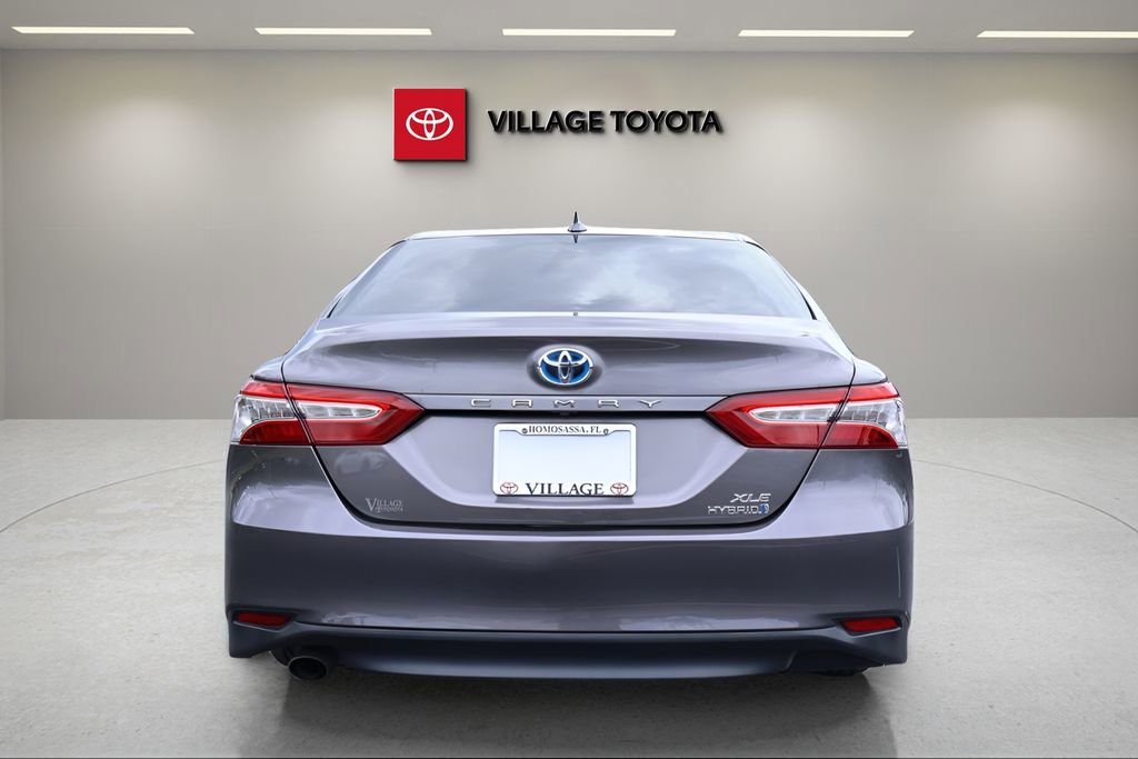 Certified 2020 Toyota Camry XLE FWD image 4