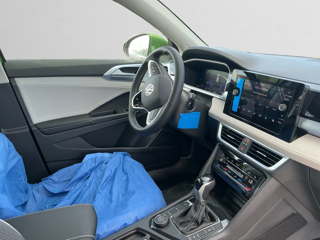 New 2026 Volkswagen Taos SE AWD/4WD image 15
