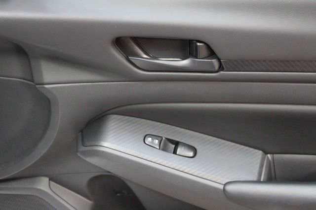 Used 2023 Nissan Altima 2.5 S image 11
