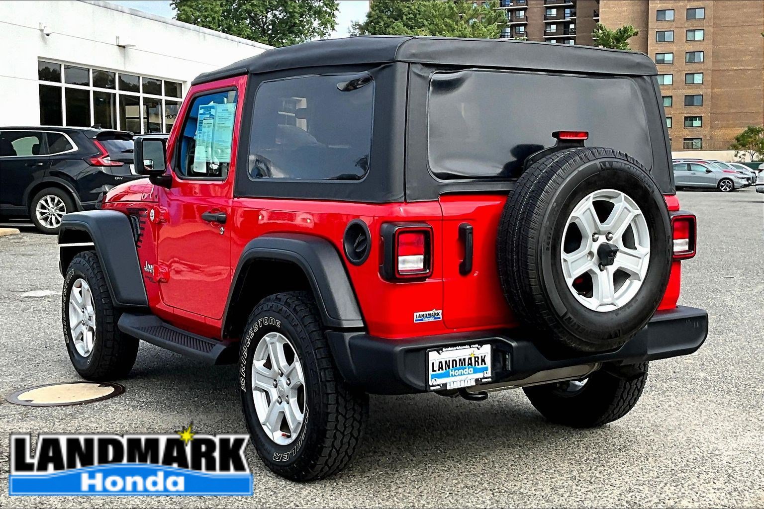 Used 2021 Jeep Wrangler Sport AWD/4WD image 12