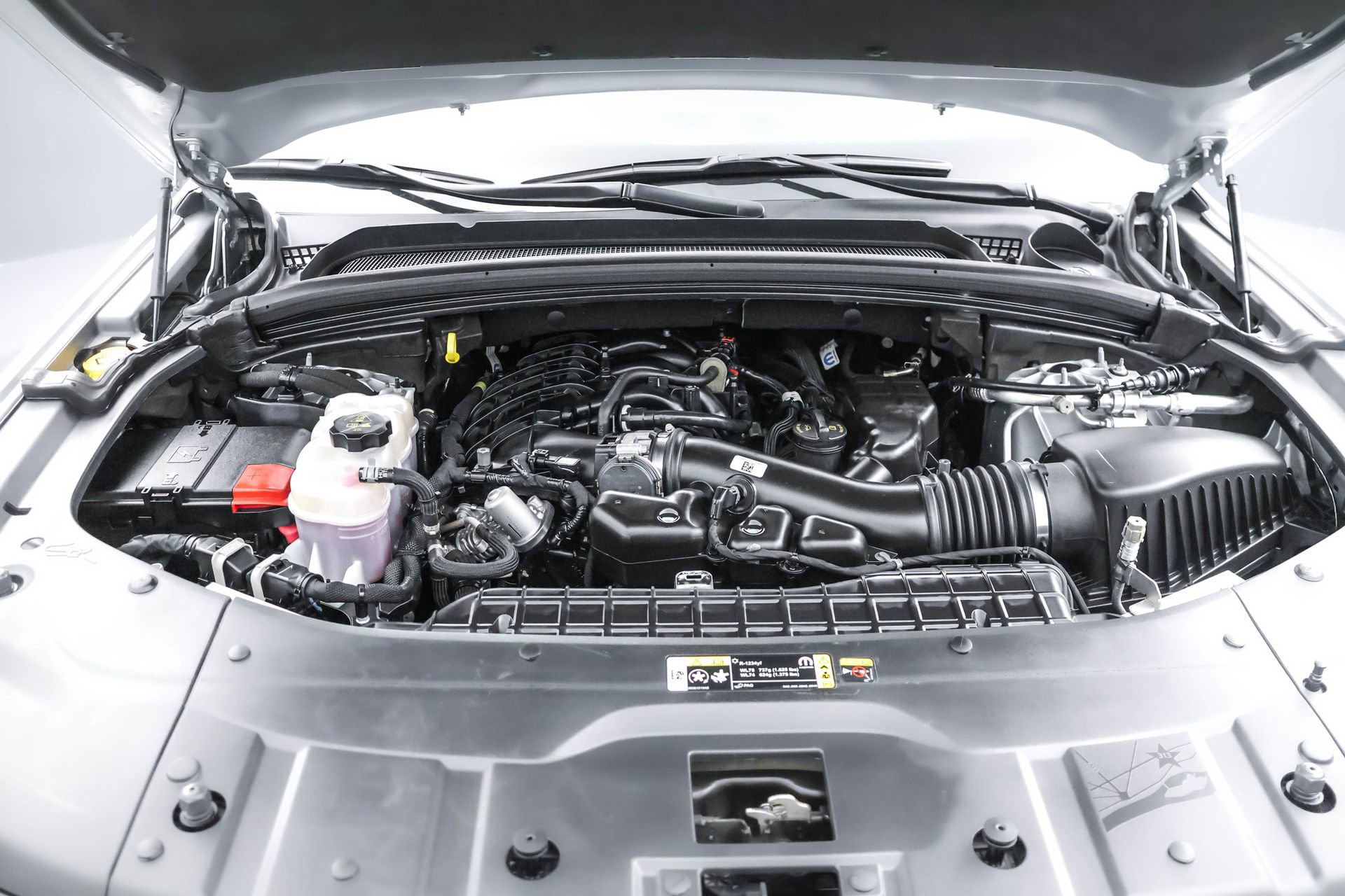 Used 2023 Jeep Grand Cherokee Laredo X image 39