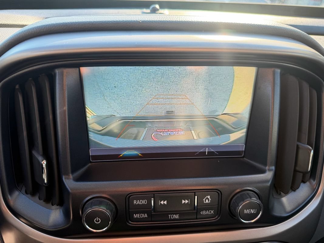 Used 2018 Chevrolet Colorado Z71 AWD/4WD image 27