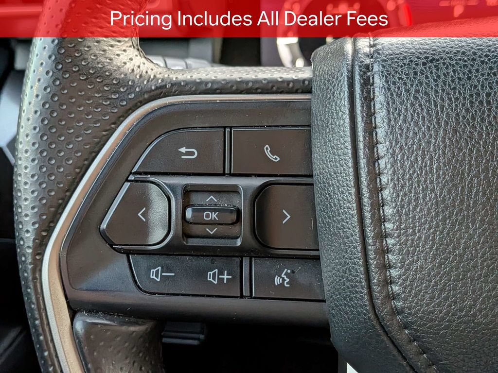 Certified 2025 Toyota 4Runner TRD Off-Road Premium AWD/4WD image 27