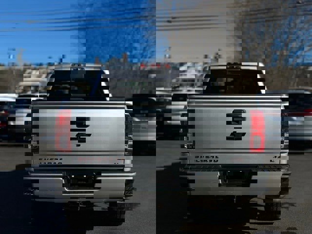 Used 2018 Chevrolet Silverado 1500 LTZ Z71 w/ Redline Edition image 4