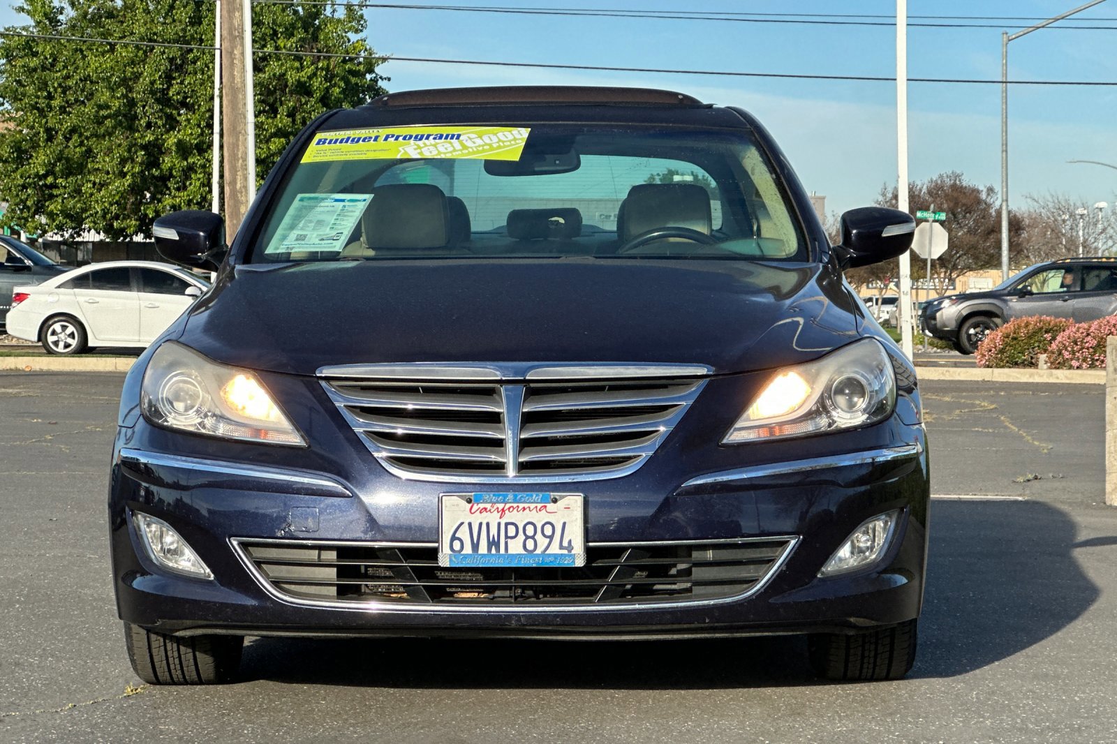 Used 2012 Hyundai Genesis 3.8 w/ Premium Pkg image 9