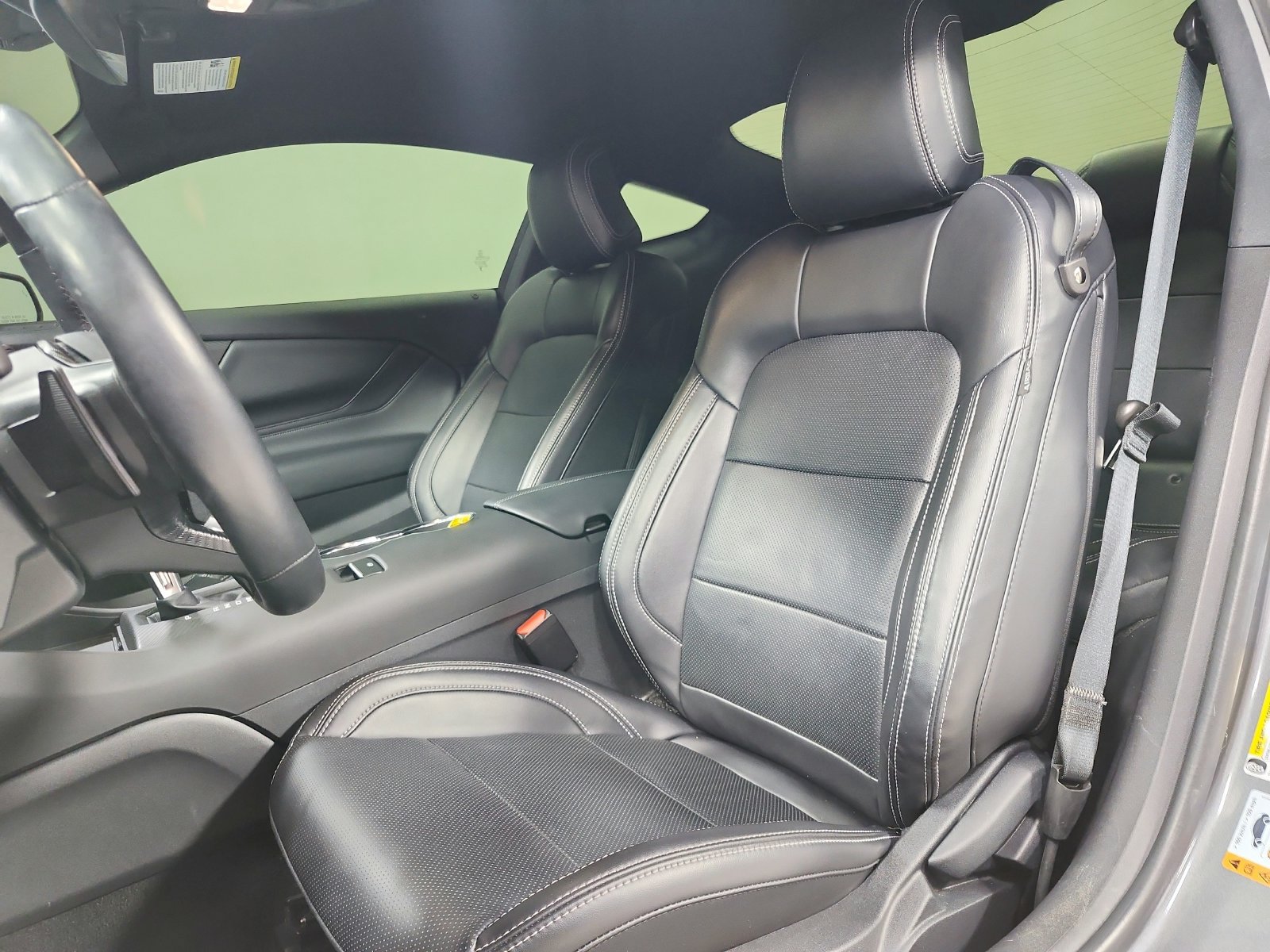 Used 2025 Ford Mustang GT Premium RWD image 19