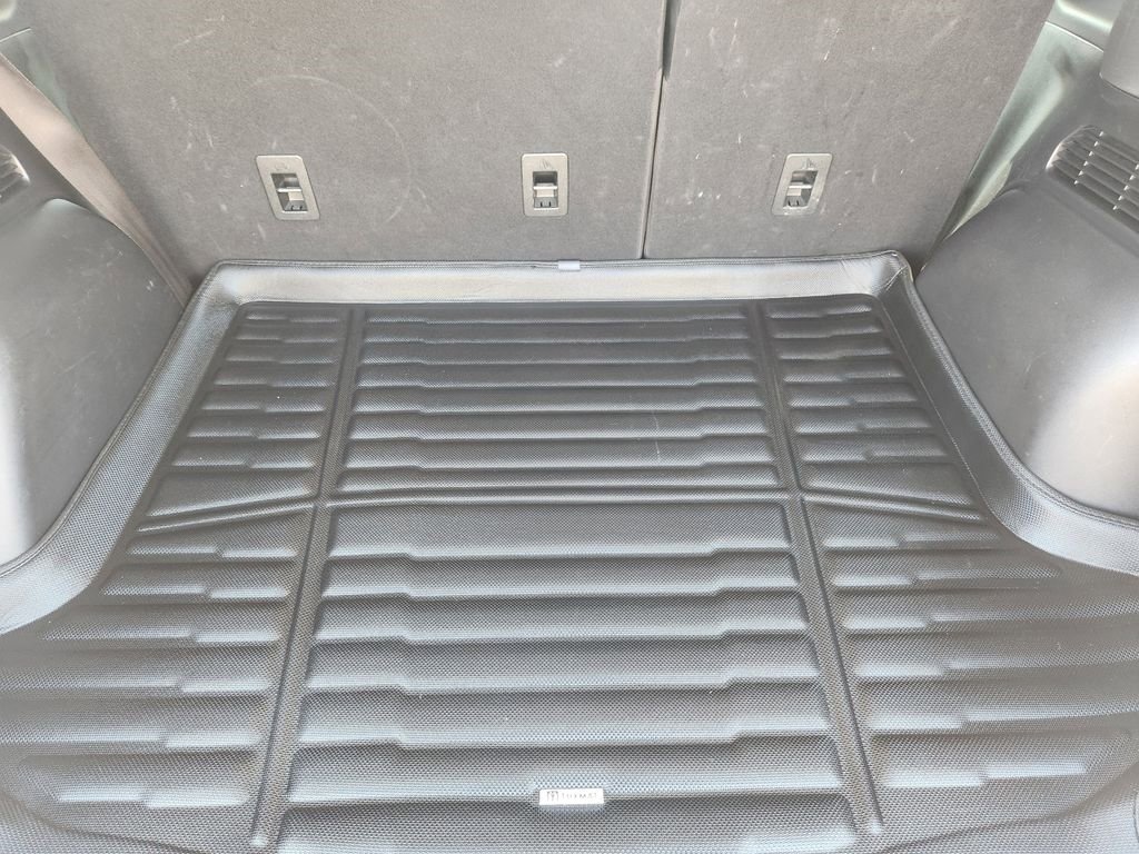 Used 2022 Ford Escape Titanium w/ Titanium Premium Package image 32