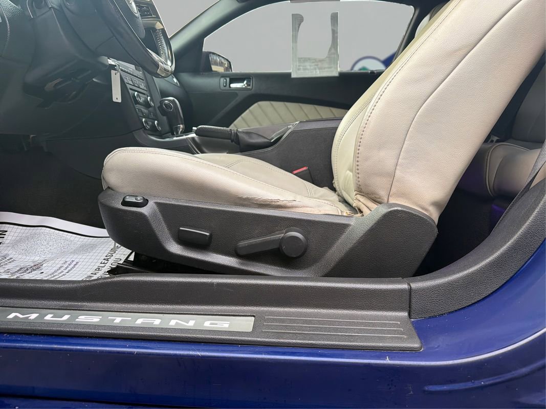 Used 2014 Ford Mustang Premium w/ Equipment Group 202A image 20