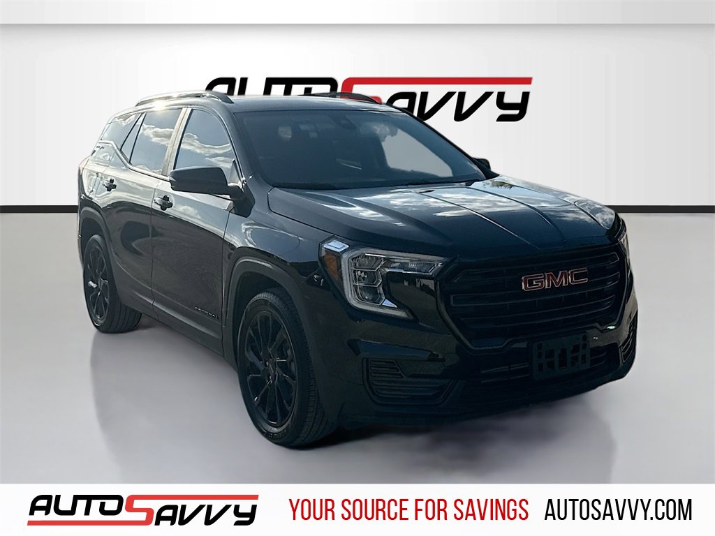 Used 2024 GMC Terrain SLE w/ Driver Convenience Package image 1