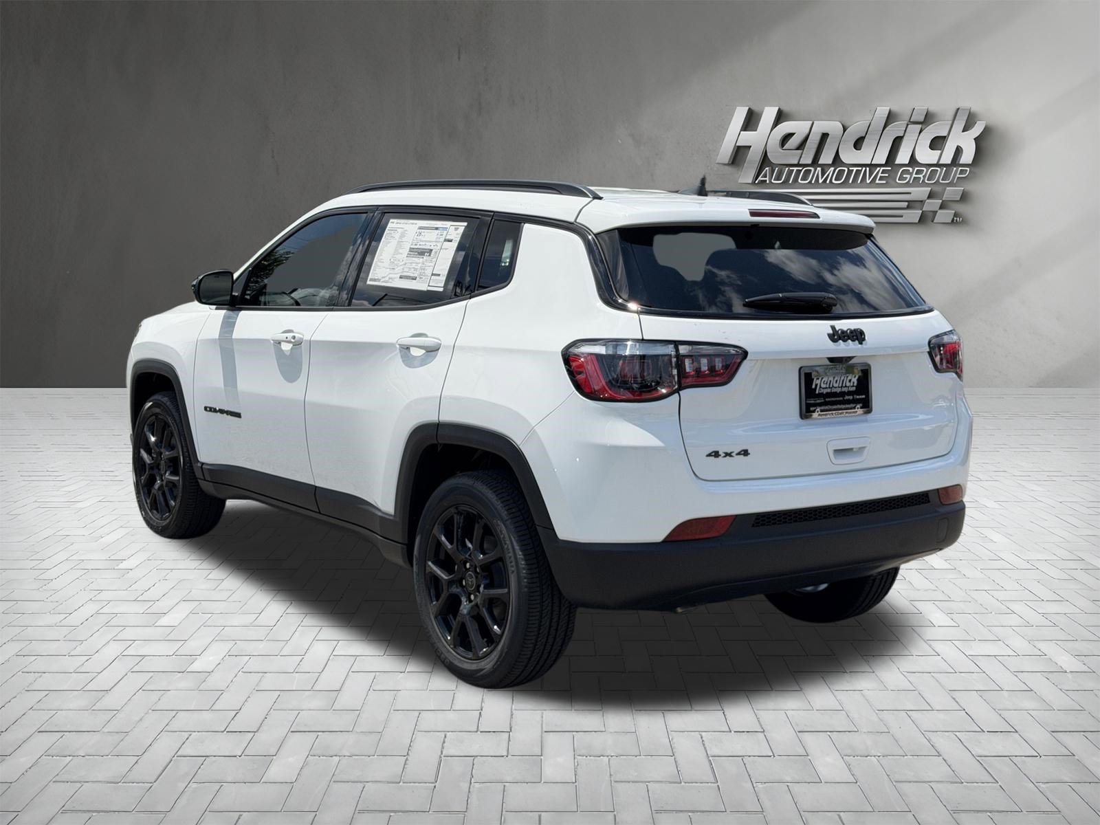 New 2026 Jeep Compass Latitude AWD/4WD image 8
