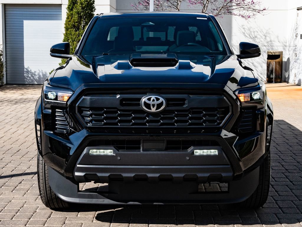 Used 2025 Toyota Tacoma TRD Sport w/ TRD Sport Upgrade Package AWD/4WD image 2