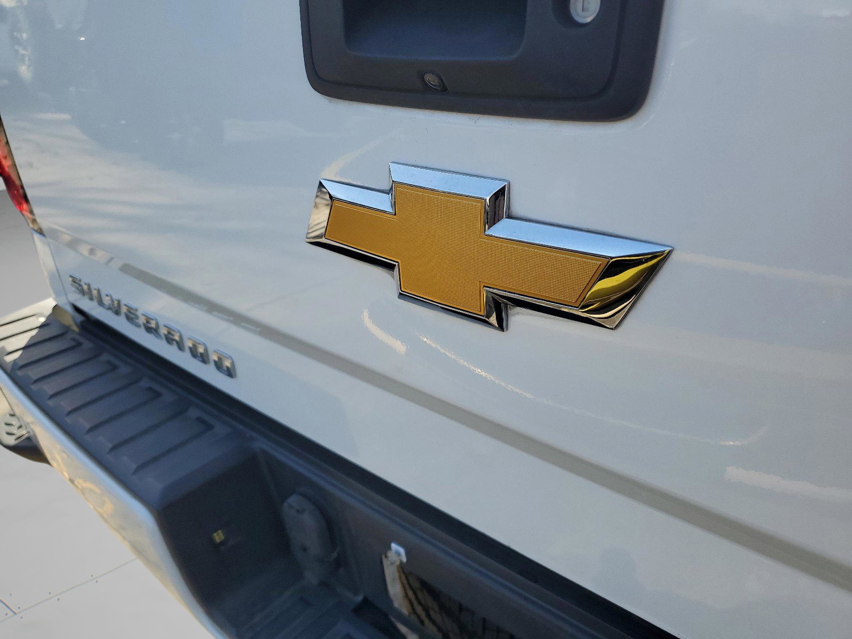 Used 2018 Chevrolet Silverado 1500 Custom w/ Custom Value Package image 29