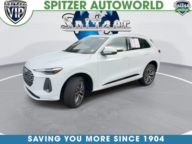 Used 2025 Audi Q5 Premium Plus w/ Premium Plus AWD/4WD image 4