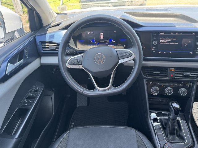 Used 2023 Volkswagen Taos SE AWD/4WD image 15