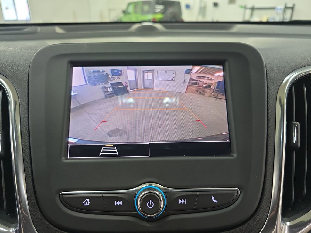 Used 2023 Chevrolet Equinox LT w/ Driver Convenience Package AWD/4WD image 24