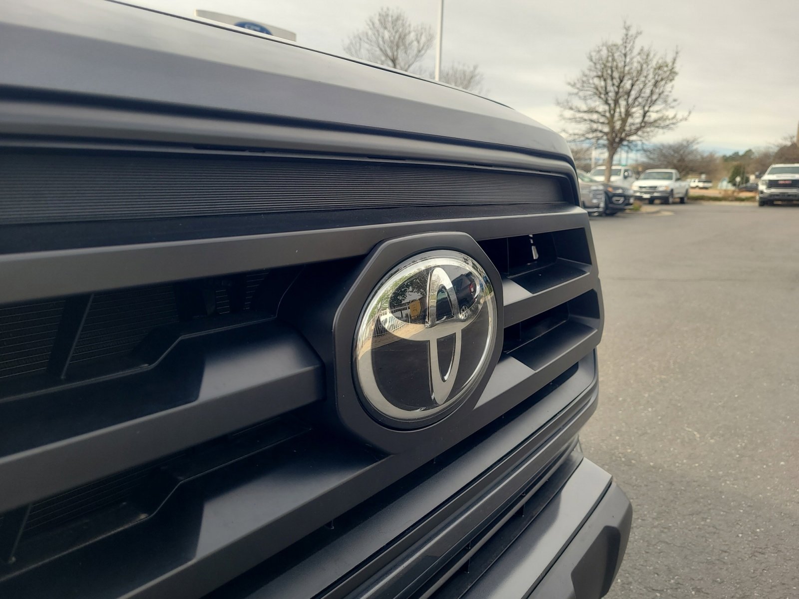 Used 2020 Toyota Tacoma SR image 23