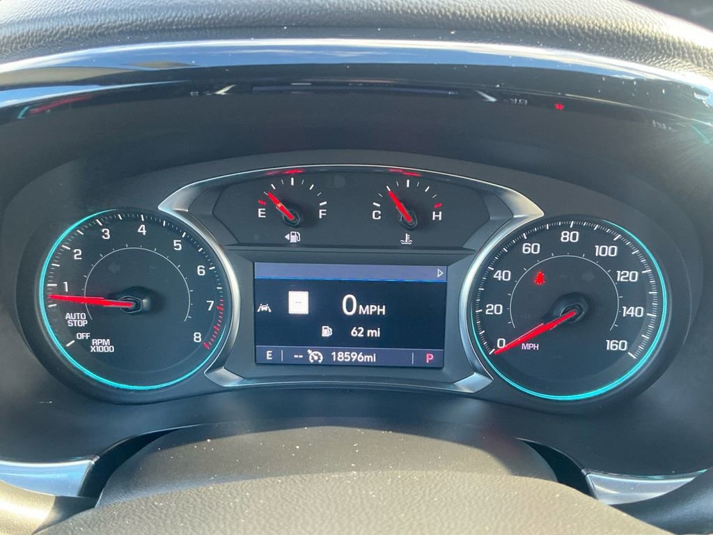 Used 2023 Chevrolet Traverse LT w/ LT Premium Package image 23