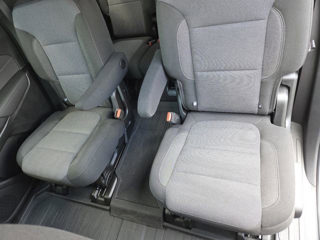 Certified 2023 Chevrolet Traverse LT FWD image 29