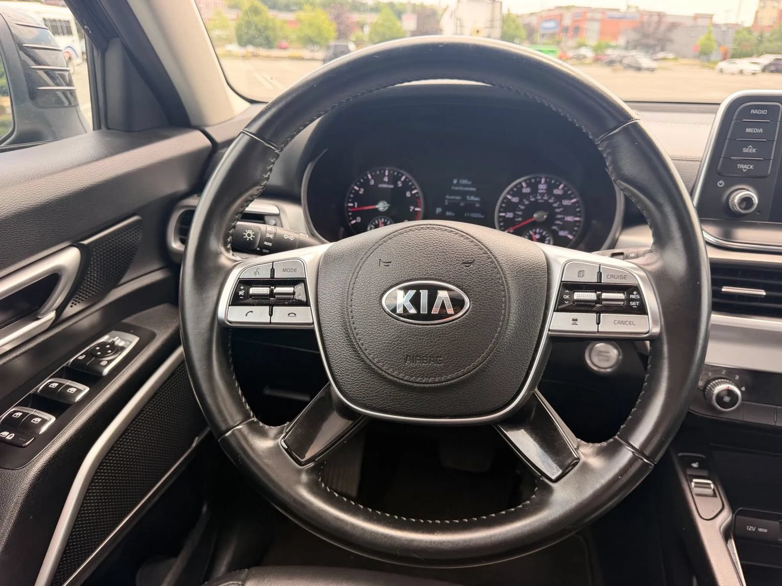 Used 2021 Kia Telluride S AWD/4WD image 41