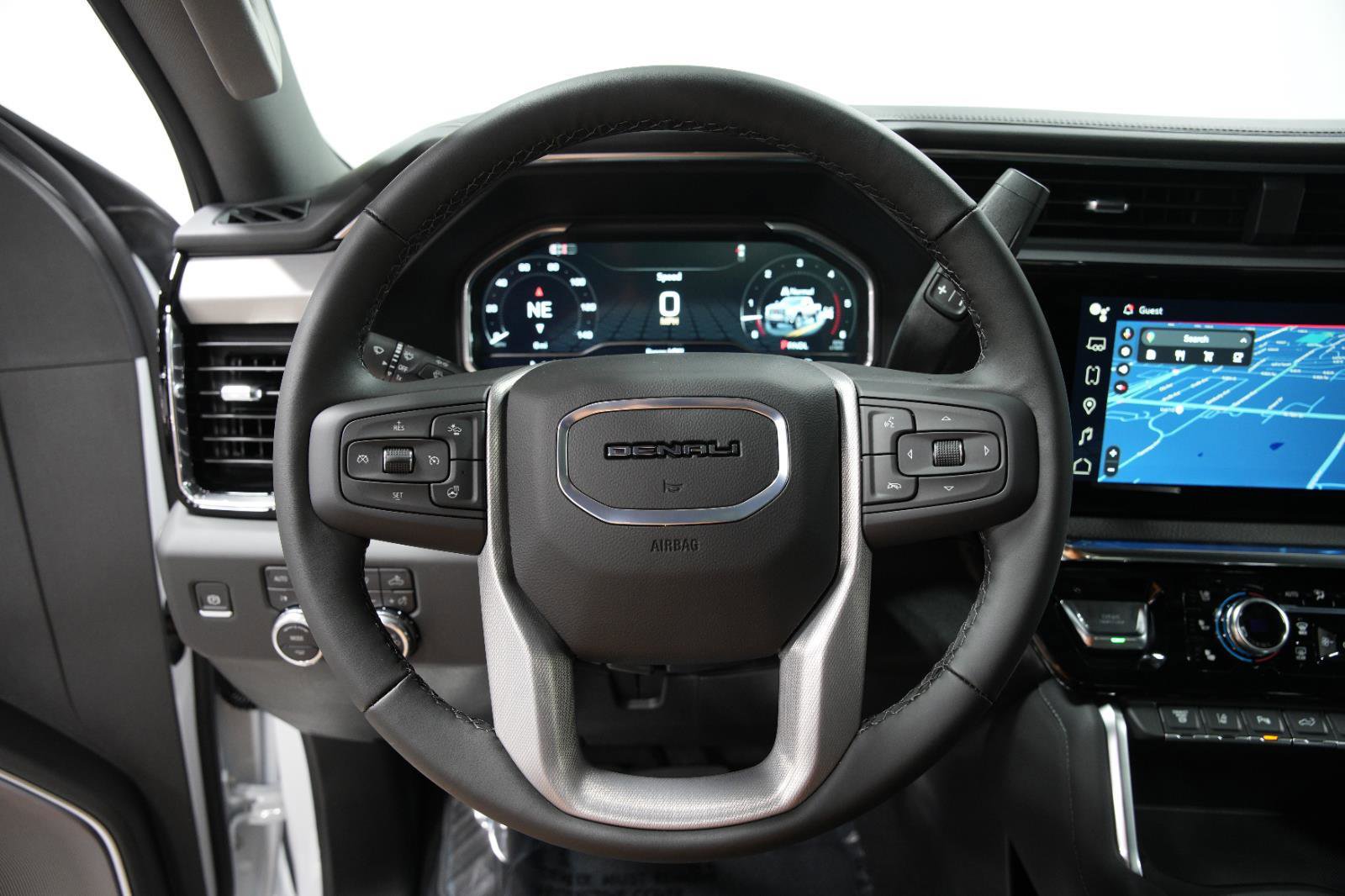 New 2025 GMC Sierra 2500 Denali w/ Denali Reserve Package image 34