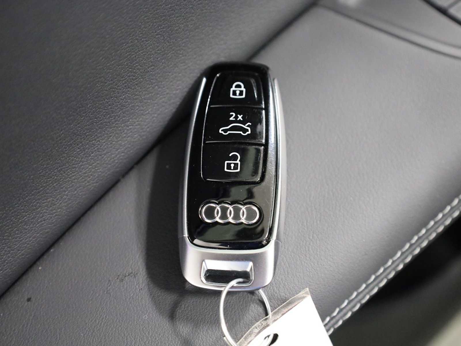 Certified 2025 Audi Q7 3.0T Premium Plus w/ Premium Plus Package AWD/4WD image 41