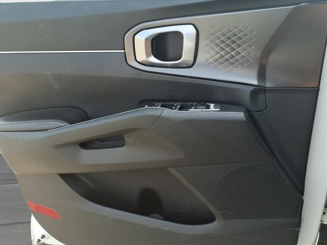 Used 2023 Kia Sorento EX w/ Panoramic Sunroof Package FWD image 15