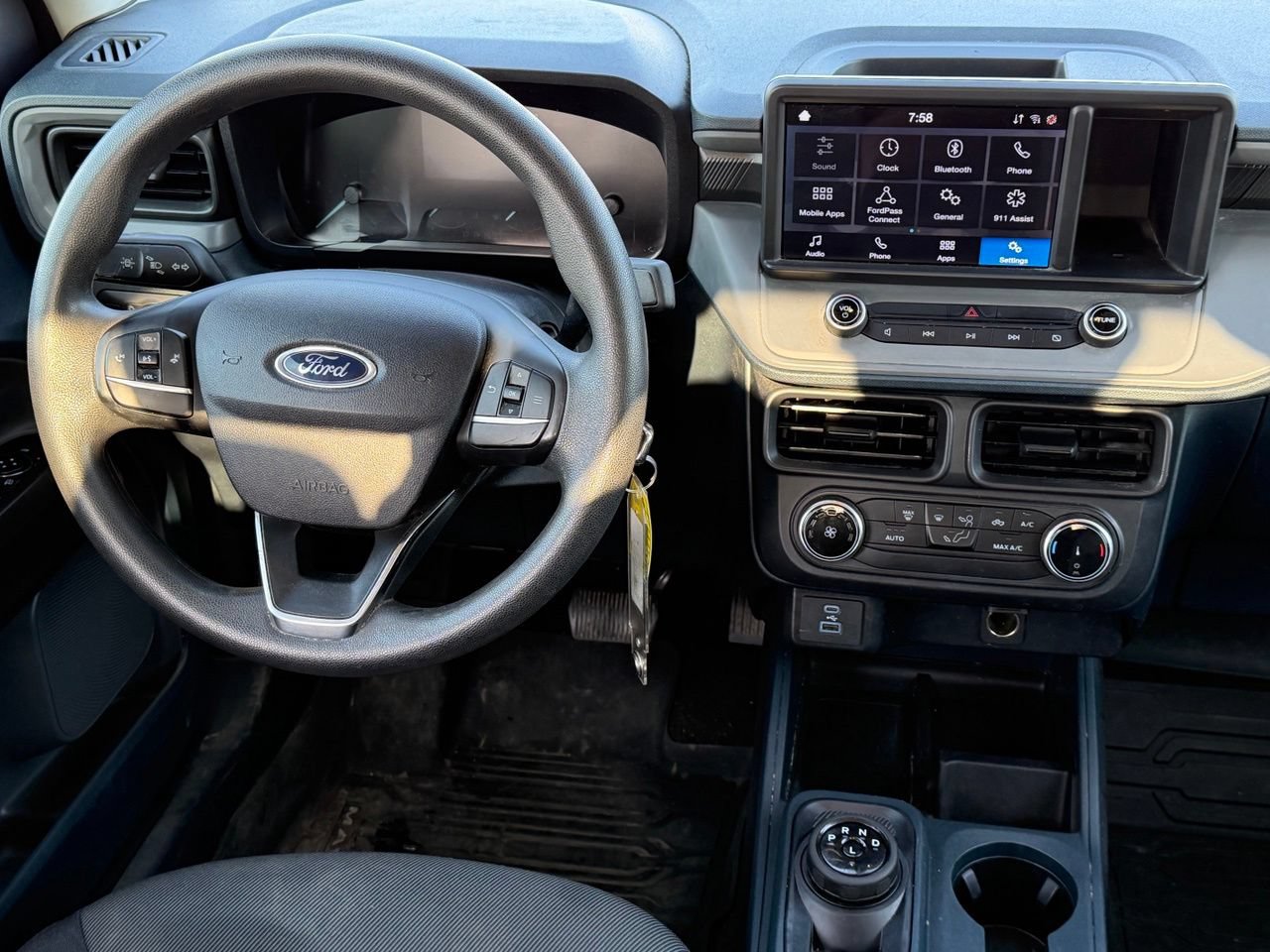 Used 2022 Ford Maverick XL FWD image 12