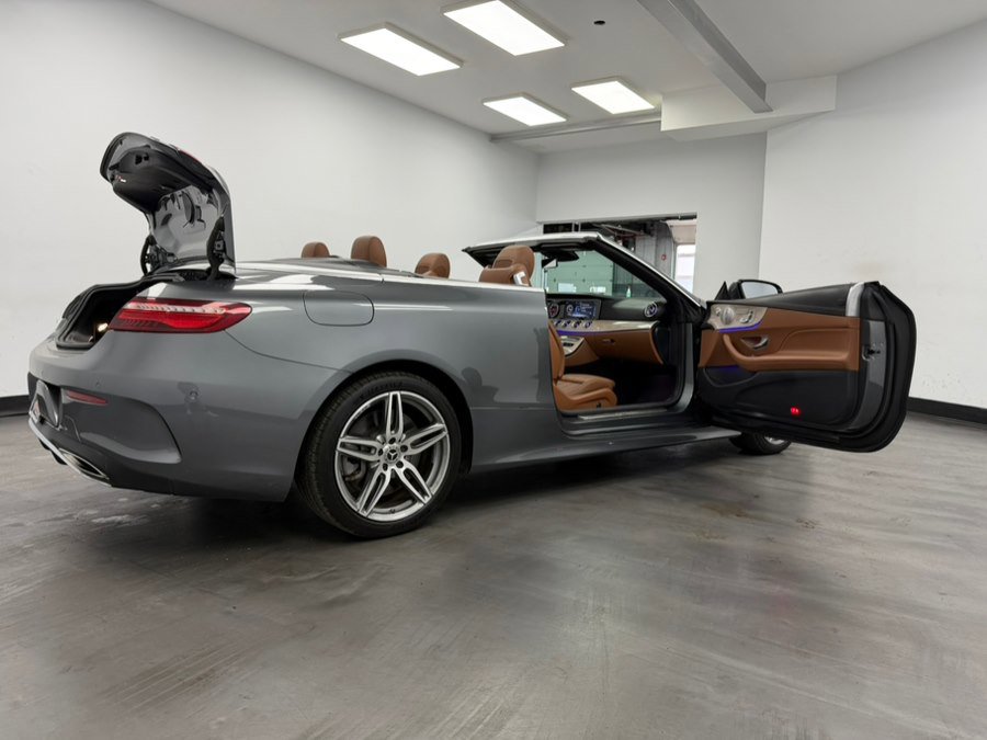 Used 2019 Mercedes-Benz E 450 4MATIC Cabriolet image 45