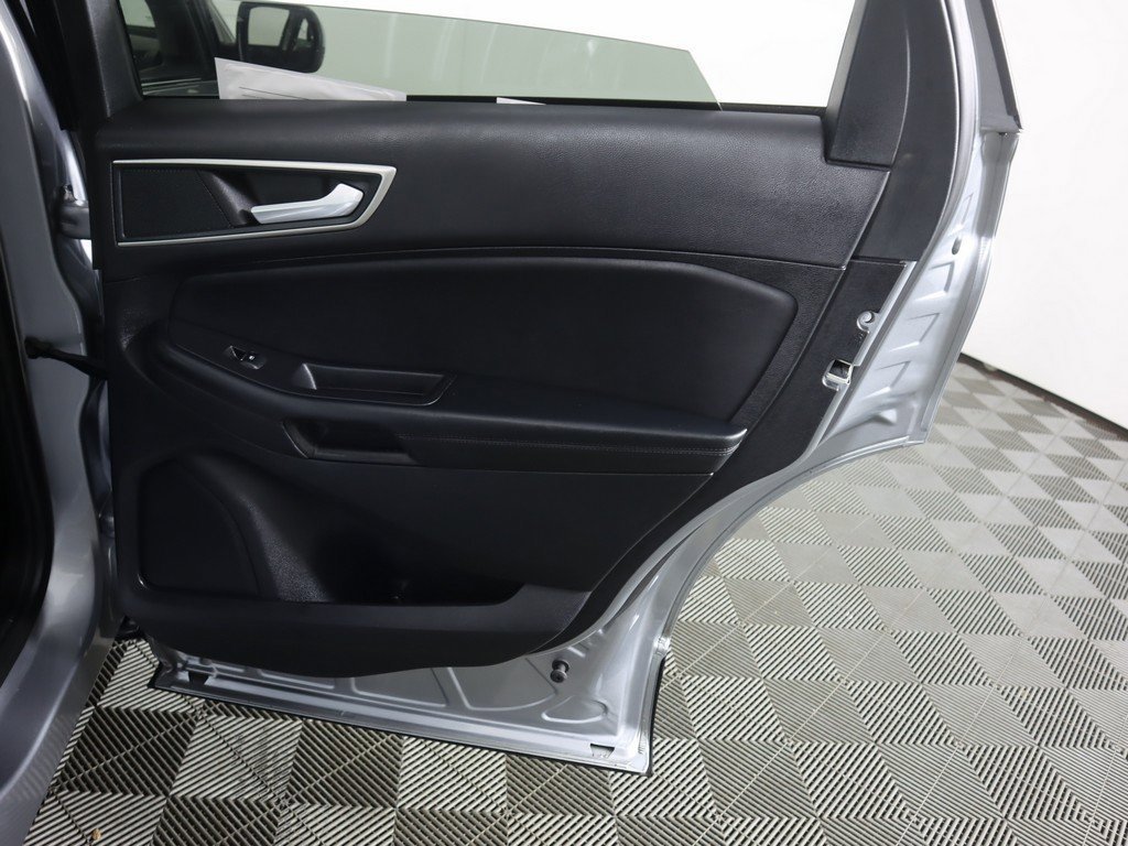 Used 2024 Ford Edge SEL image 23