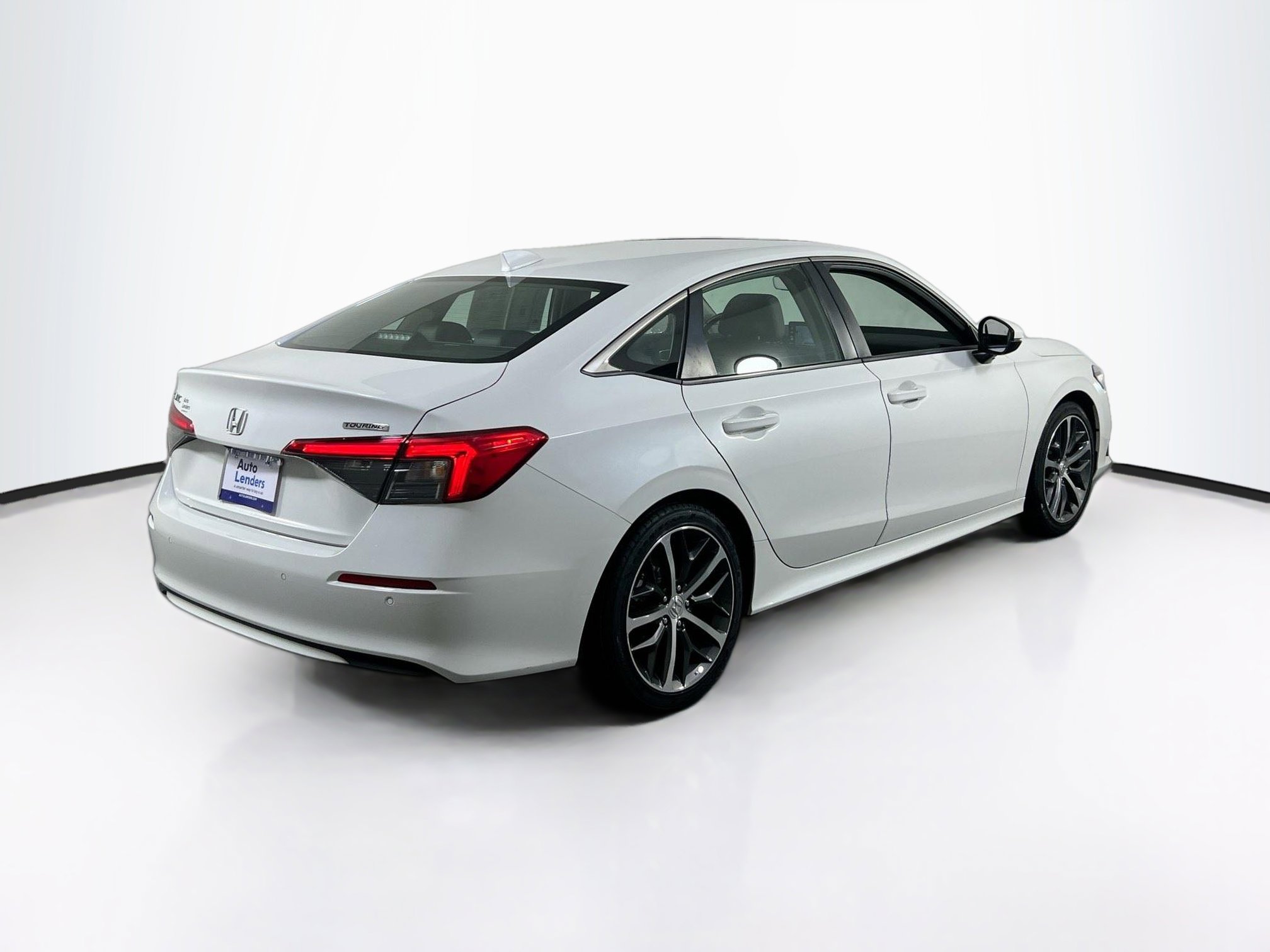 Used 2022 Honda Civic Touring image 5