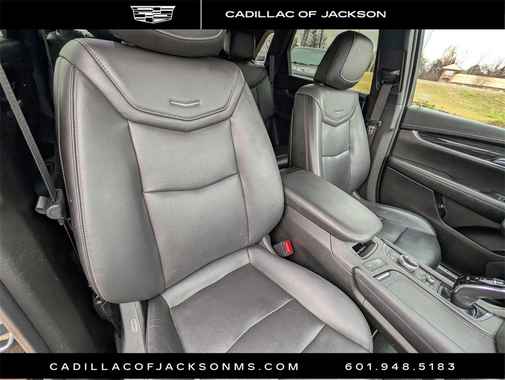 Used 2020 Cadillac XT5 Premium Luxury w/ LPO, Floor Liner Package image 21