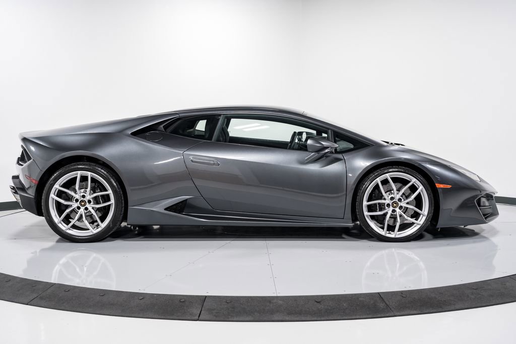 Used 2018 Lamborghini Huracan LP 580-2 image 2