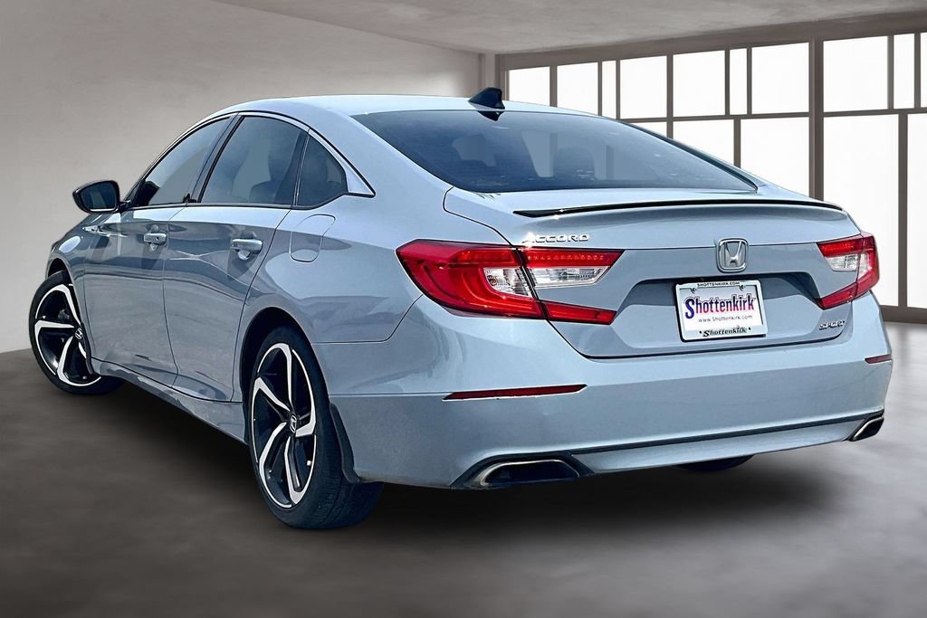 Used 2022 Honda Accord Sport image 4