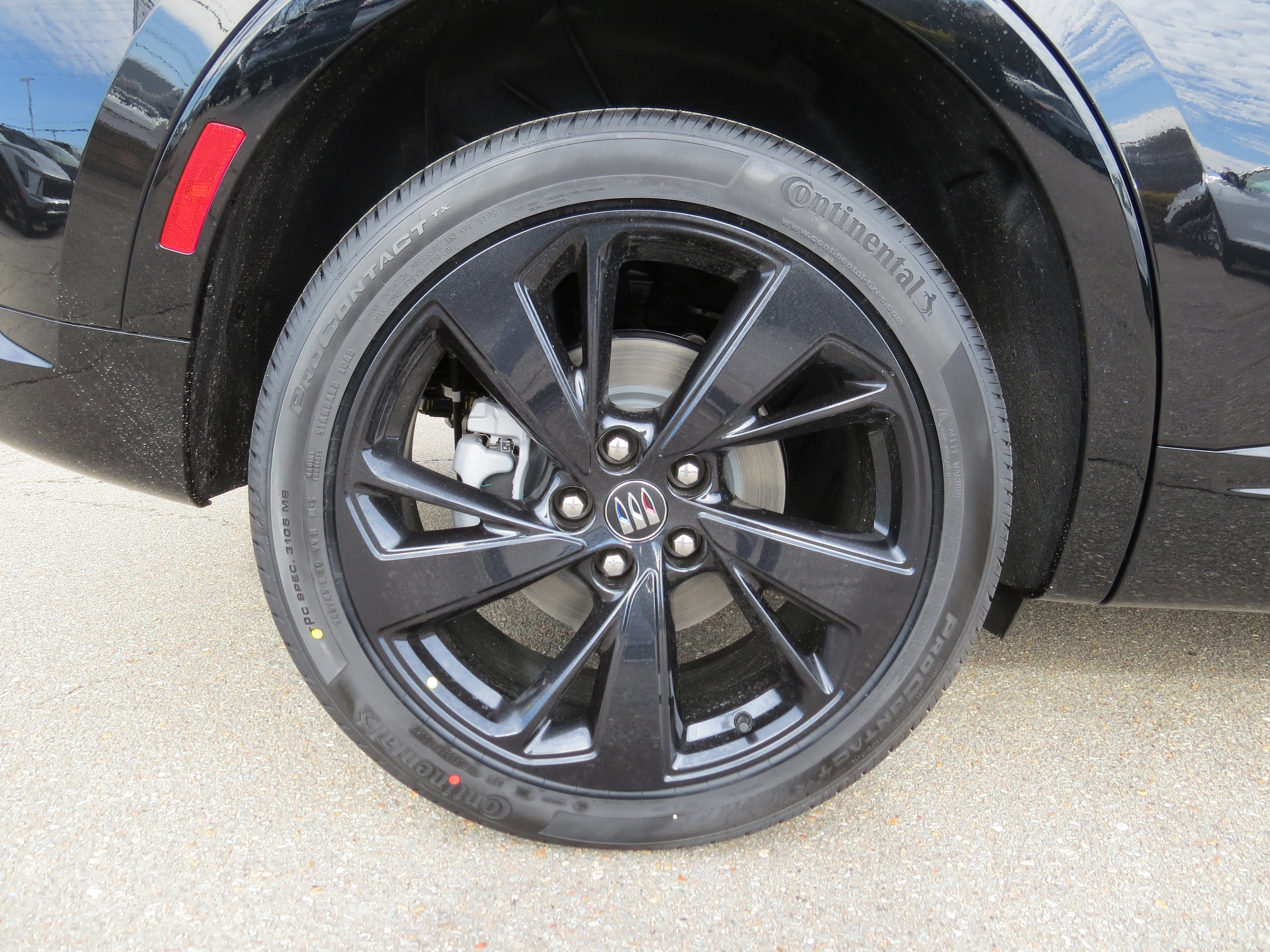 New 2026 Buick Envision Sport Touring image 11